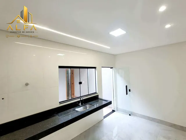 Imagem 2: Casa à venda em Aparecida de Goiânia, Cidade Vera Cruz, com 3 quartos, 182,00m²