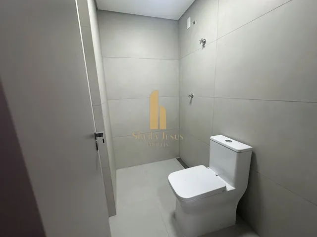 Imagem 2: Lindo Loft à Venda na Brava, confira!