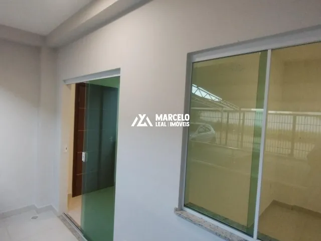 Imagem 11: Vendo apartamento térreo com 3 quartos sendo 1 suíte, varanda separada da sala