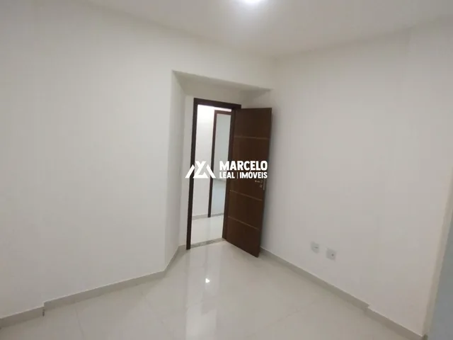 Imagem 16: Vendo apartamento térreo com 3 quartos sendo 1 suíte, varanda separada da sala