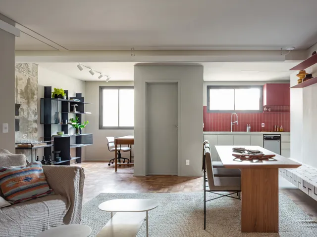 Imagem: O apartamento possui 3 Dormitórios, 1 Suíte, 3 Banheiros,