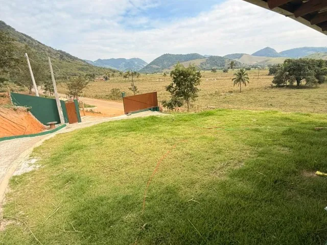 Imagem 3: Chácara de Luxo em Amarelos - 2 Quartos, 1 Suíte, Área de Lazer Completa em
