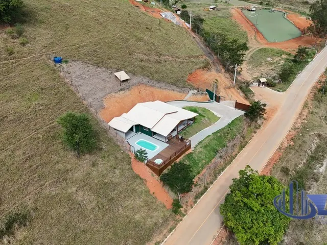 Imagem 7: Chácara de Luxo em Amarelos - 2 Quartos, 1 Suíte, Área de Lazer Completa em