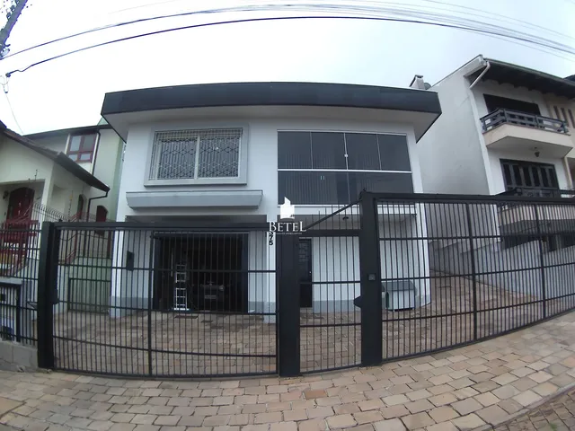 Imagem: Casa à venda no bairro Cinqüentenário