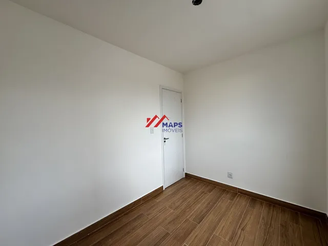 Imagem 4: Apartamento com três quartos, suíte e uma vaga de garagem à venda no bairro