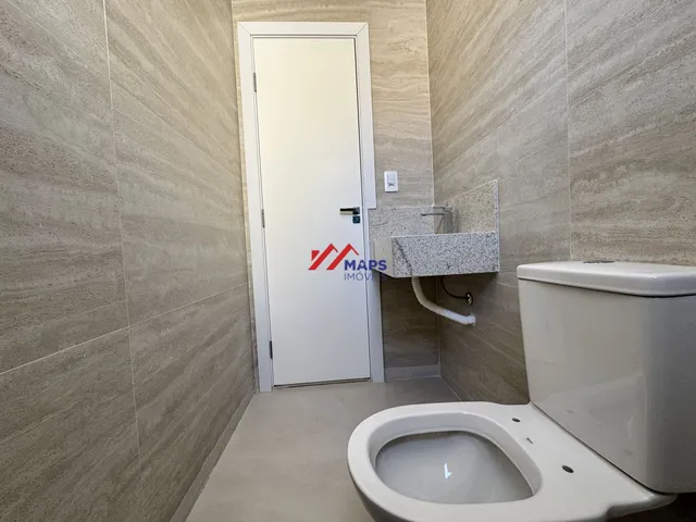 Imagem 7: Cobertura com três quartos, duas suítes e duas vagas de garagem no bairro Itapoã