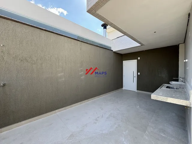 Imagem 3: Cobertura com três quartos, duas suítes e duas vagas de garagem no bairro Itapoã