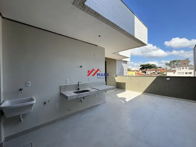 Imagem 14: Cobertura com três quartos, duas suítes e duas vagas de garagem no bairro Itapoã