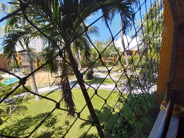 Imagem: O apartamento possui 2 Dormitórios, 1 Suíte, 2 Banheiros,