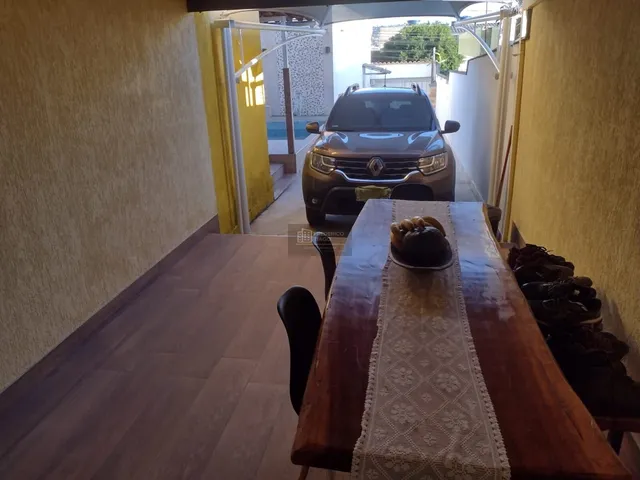 Imagem 7: Casa com Piscina e Loja Frontal – 3 Quartos (2 Suítes) – Bairro São Benedito