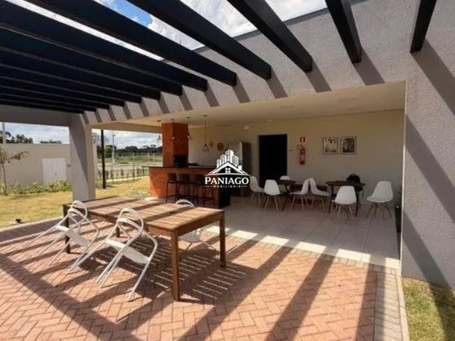 Imagem 4: ALUGA-SE CASA NO CONDOMÍNIO IPÊ - PARQUE DO CERRADO