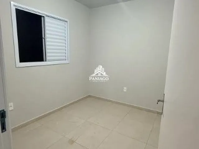 Imagem 2: ALUGA-SE CASA NO CONDOMÍNIO IPÊ - PARQUE DO CERRADO