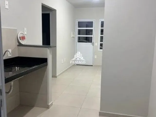 Imagem 11: ALUGA-SE CASA NO CONDOMÍNIO IPÊ - PARQUE DO CERRADO