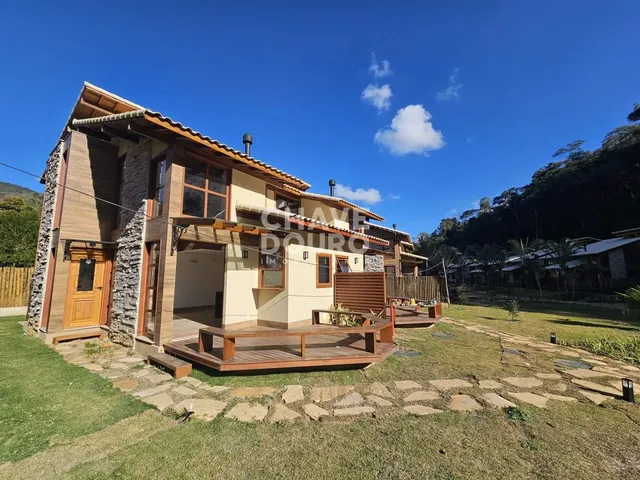 Imagem: Charmosa casa em condomínio, para venda