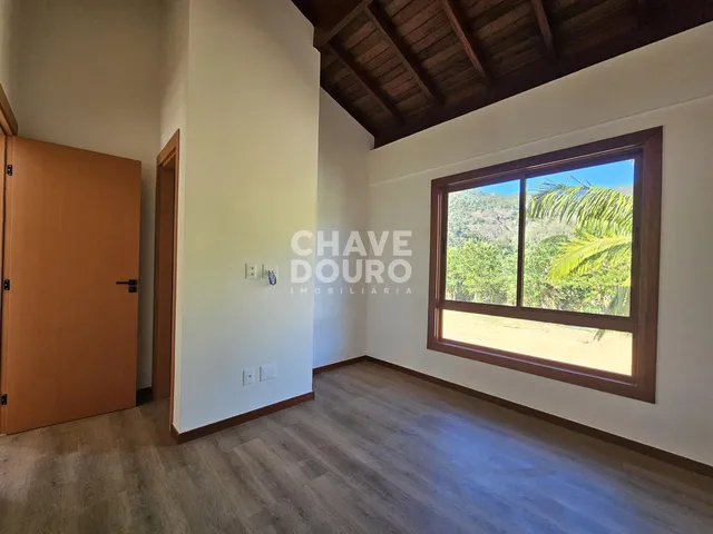Imagem 14: Charmosa casa em condomínio, para venda em Itaipava, Petrópolis RJ