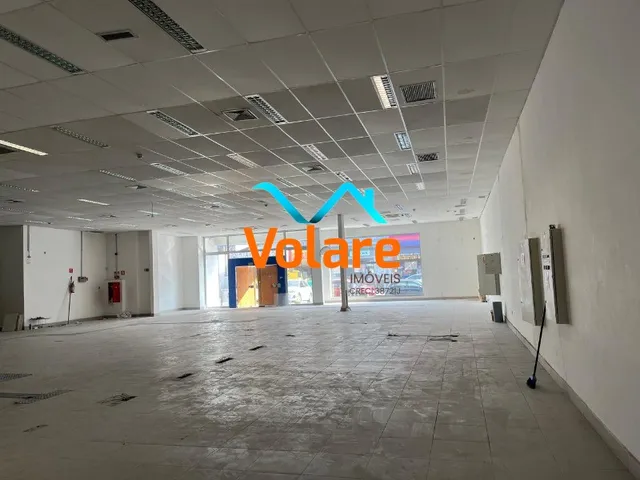 Imagem 6: Salão Comercial para Locação em Osasco-SP, Bairro Pestana: 4 Salas, 5 Banheiros