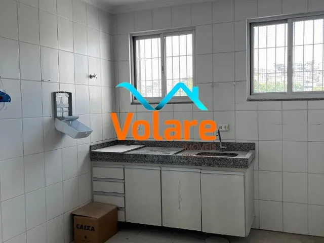 Imagem 14: Salão Comercial para Locação em Osasco-SP, Bairro Pestana: 4 Salas, 5 Banheiros