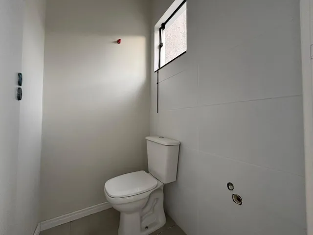 Imagem 4: Imperdível! Casa à venda em Joinville-SC, Costa e Silva. 3 quartos, 1 suíte, 2 salas