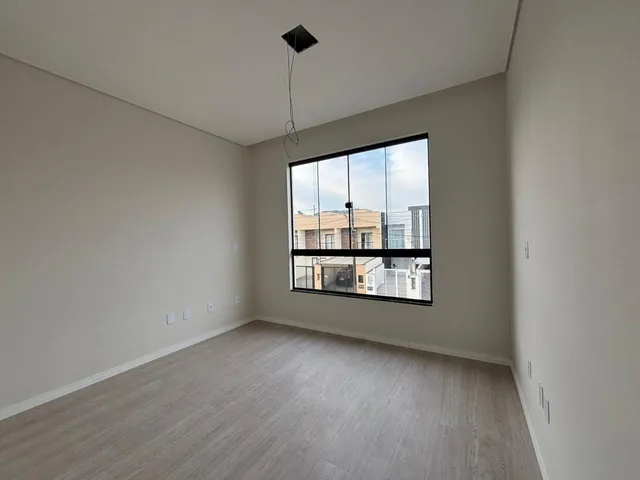 Imagem 6: Imperdível! Casa à venda em Joinville-SC, Costa e Silva. 3 quartos, 1 suíte, 2 salas