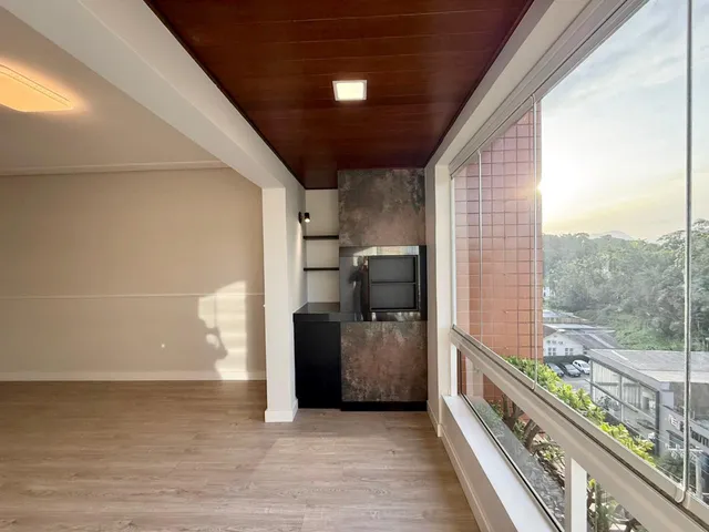 Imagem 16: Apartamento à venda no bairro América em Joinville-SC com 3 quartos, 2 suítes e