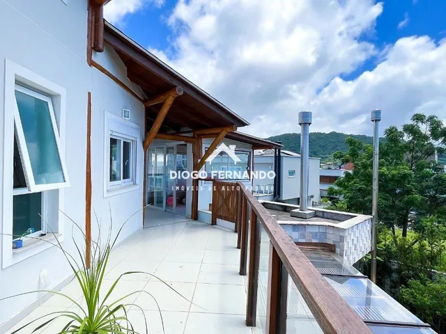 Imagem 2: Casa Alto Padrão no Condomínio Quinta dos Açores