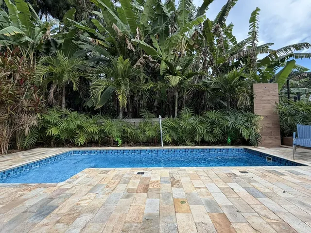 Imagem 2: Casa Alto Padrão com 3 suítes