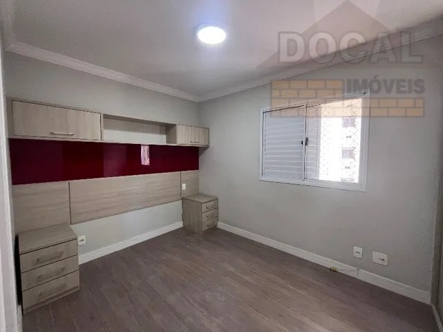 Imagem 5: Apartamento À Venda em Taboão da Serra - Jardim Maria Rosa: 3 Quartos, 1 Suíte, 2 Salas, 1 Banheiro, 1 Vaga, 70M²