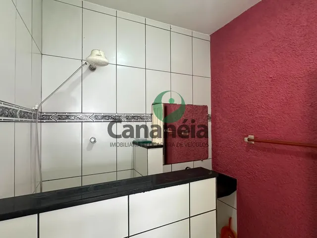Imagem 13: Casa 2 dormitórios com amplo pátio para locação fixa, bairro do Rocio - Cananéia / SP