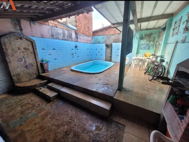 Imagem 7: Casa com 2 pavimentos, ponto comercial, piscina e 3 quartos com suíte. Aproveite esta