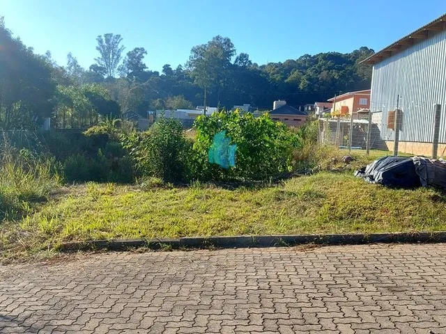 Imagem: Terreno à venda no bairro Vila Nova II