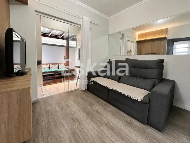 Imagem: Apartamento Semimobiliado Com 02 Quartos