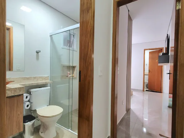 Imagem 5: Sobrado para venda em Vila Camilópolis com 4 quartos, sendo 2 suítes, 128m²