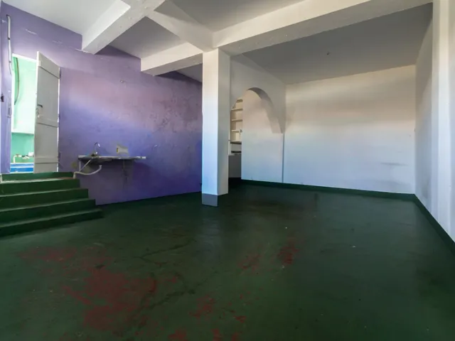Imagem 2: Casa para venda em Vila Romana com 3 quartos, sendo 1 suíte, 235m²