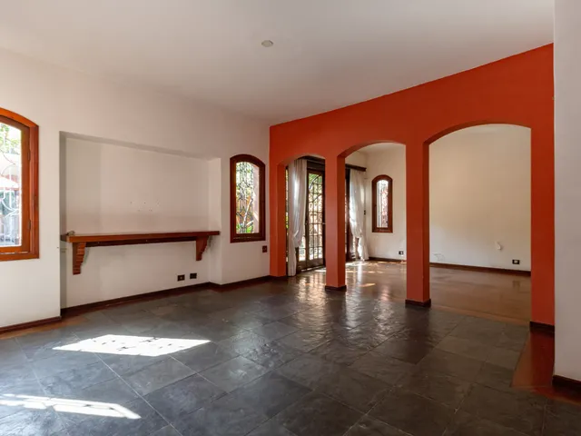 Imagem 4: Sobrado para venda em Sumaré com 3 quartos, sendo 3 suítes, 280m²