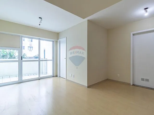 Imagem: O apartamento possui 2 Dormitórios, 1 Suíte, 3 Banheiros,