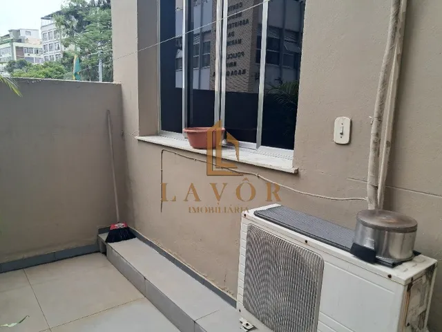 Imagem 4: Tijuca, preciosidade, 3 quartos imensos, suite, área externa 25m2, garagem, R$ 700.000
