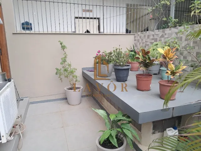 Imagem 15: Tijuca, preciosidade, 3 quartos imensos, suite, área externa 25m2, garagem, R$ 700.000