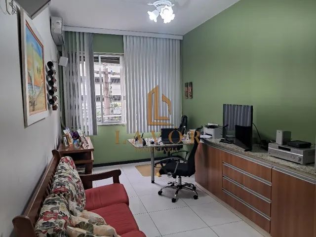 Imagem 6: Tijuca, preciosidade, 3 quartos imensos, suite, área externa 25m2, garagem, R$ 700.000