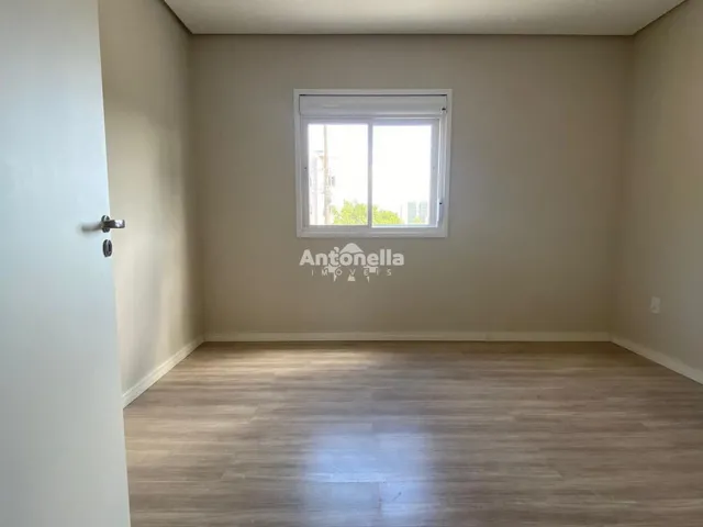 Imagem 10: Sobrado entrada individual à venda no bairro Desvio Rizzo