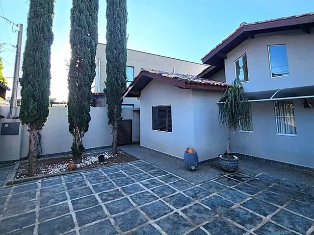 Imagem: Casa Térrea À Venda no Jardim Paulista