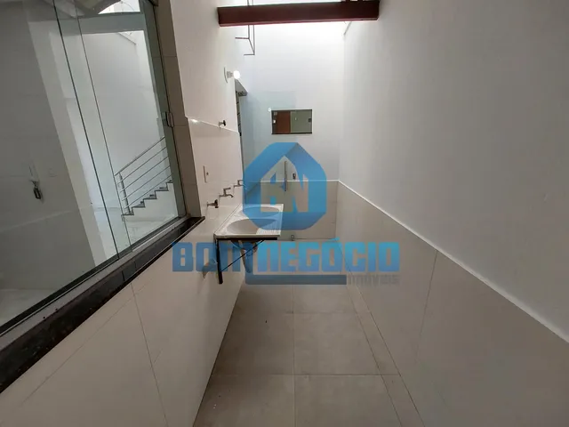 Imagem 12: Casa duplex para alugar 2 quartos, bairro CASTANHEIRAS, GOVERNADOR VALADARES - MG