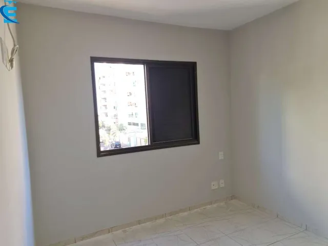 Imagem 5: Apto 3 quartos (1 suíte), sala ampla com sacada, cozinha estilo americano, banheiro
