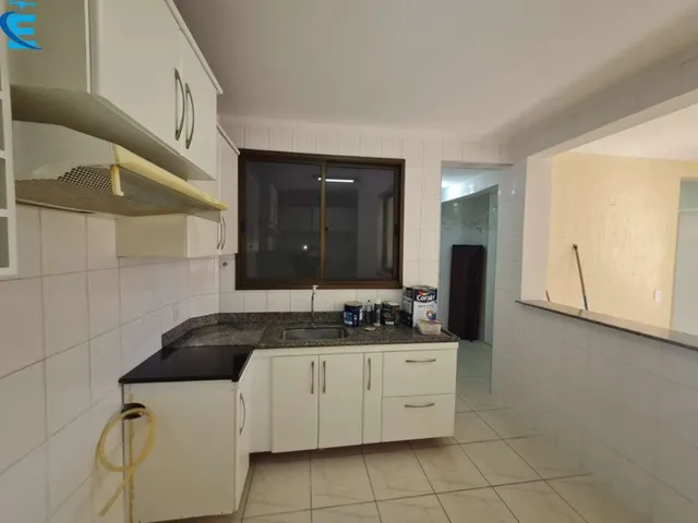 Imagem 13: Apto 3 quartos (1 suíte), sala ampla com sacada, cozinha estilo americano, banheiro