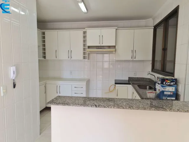 Imagem 12: Apto 3 quartos (1 suíte), sala ampla com sacada, cozinha estilo americano, banheiro