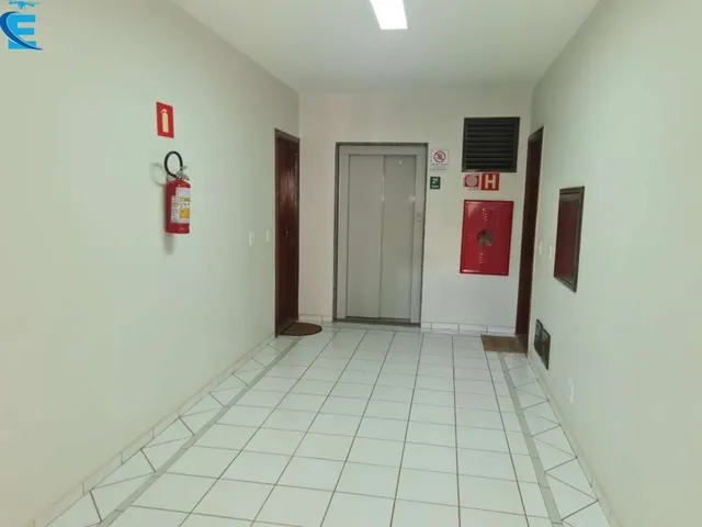 Imagem 8: Apto 3 quartos (1 suíte), sala ampla com sacada, cozinha estilo americano, banheiro