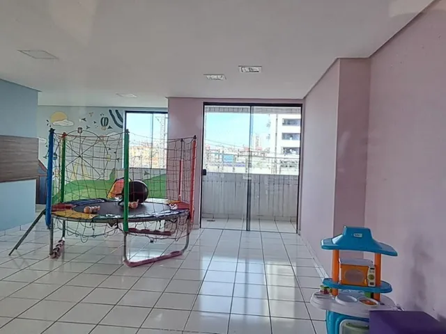 Imagem 13: Apartamento semi mobiliado em andar alto com lazer completo e portaria 24 horas