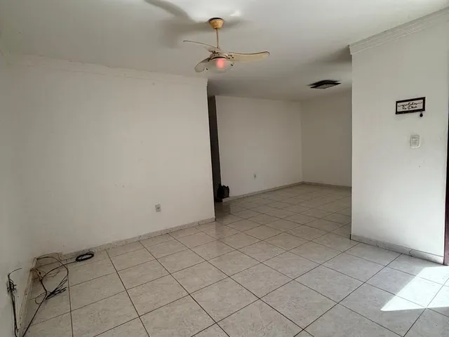 Imagem 9: Casa residencial Duplex Condomínio Portão do Sol para Venda e Locação Buraquinho