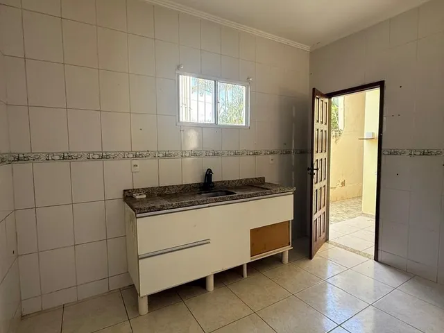 Imagem 8: Casa residencial Duplex Condomínio Portão do Sol para Venda e Locação Buraquinho