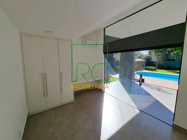 Imagem 10: Casa de condomínio para alugar, no Condomínio Arouca em Rio de Janeiro, com 5 quartos