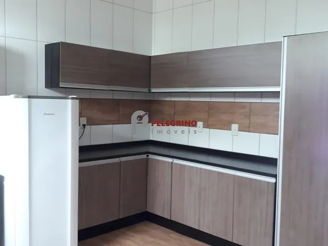 Imagem 12: Pelegrino Imóveis aluga apartamento no centro de Tapes